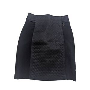 White House Black Market Women's 0 Black Quilted Front Back Mini Skirt
